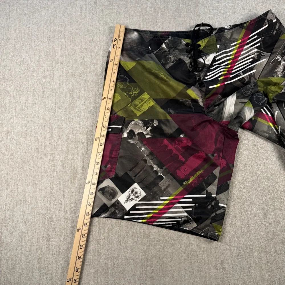 Tony Hawk Board Shorts Men 36 Multicolor Skateboard Skull Graphic Cargo Swim